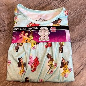 Disney Night gown